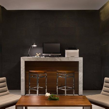 Four Points By Sheraton Jakarta Thamrin Esterno foto
